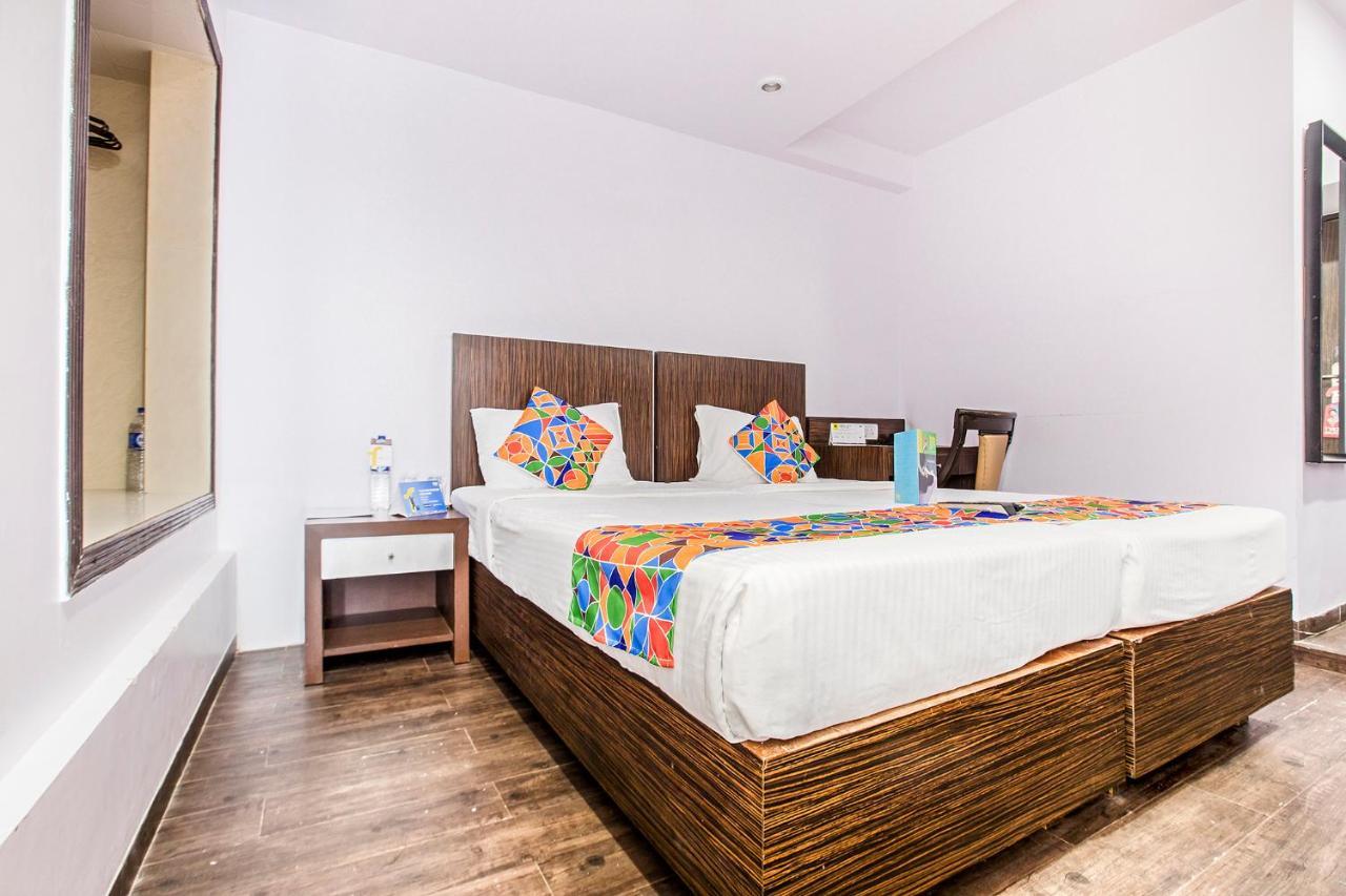 Fabhotel Savoy Suites Mumbai Airport Bagian luar foto