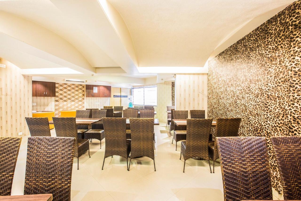 Fabhotel Savoy Suites Mumbai Airport Bagian luar foto