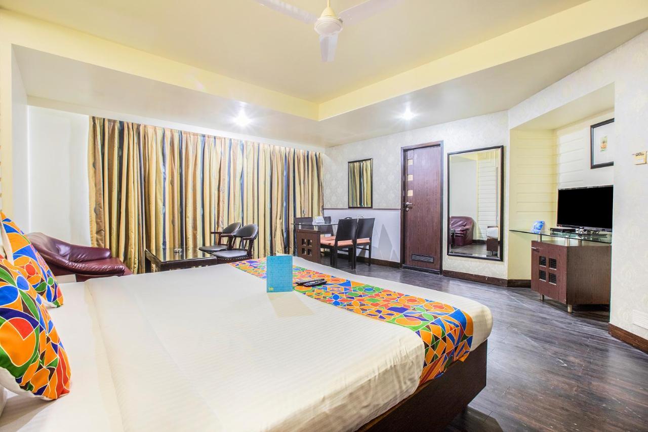 Fabhotel Savoy Suites Mumbai Airport Bagian luar foto